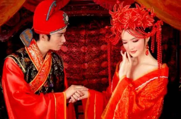 古代女子洞房前後的區別